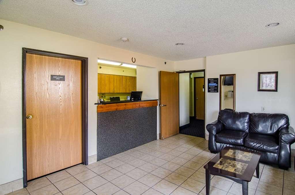 Motel 6-Montoursville, Pa - Уильямспорт Интерьер фото