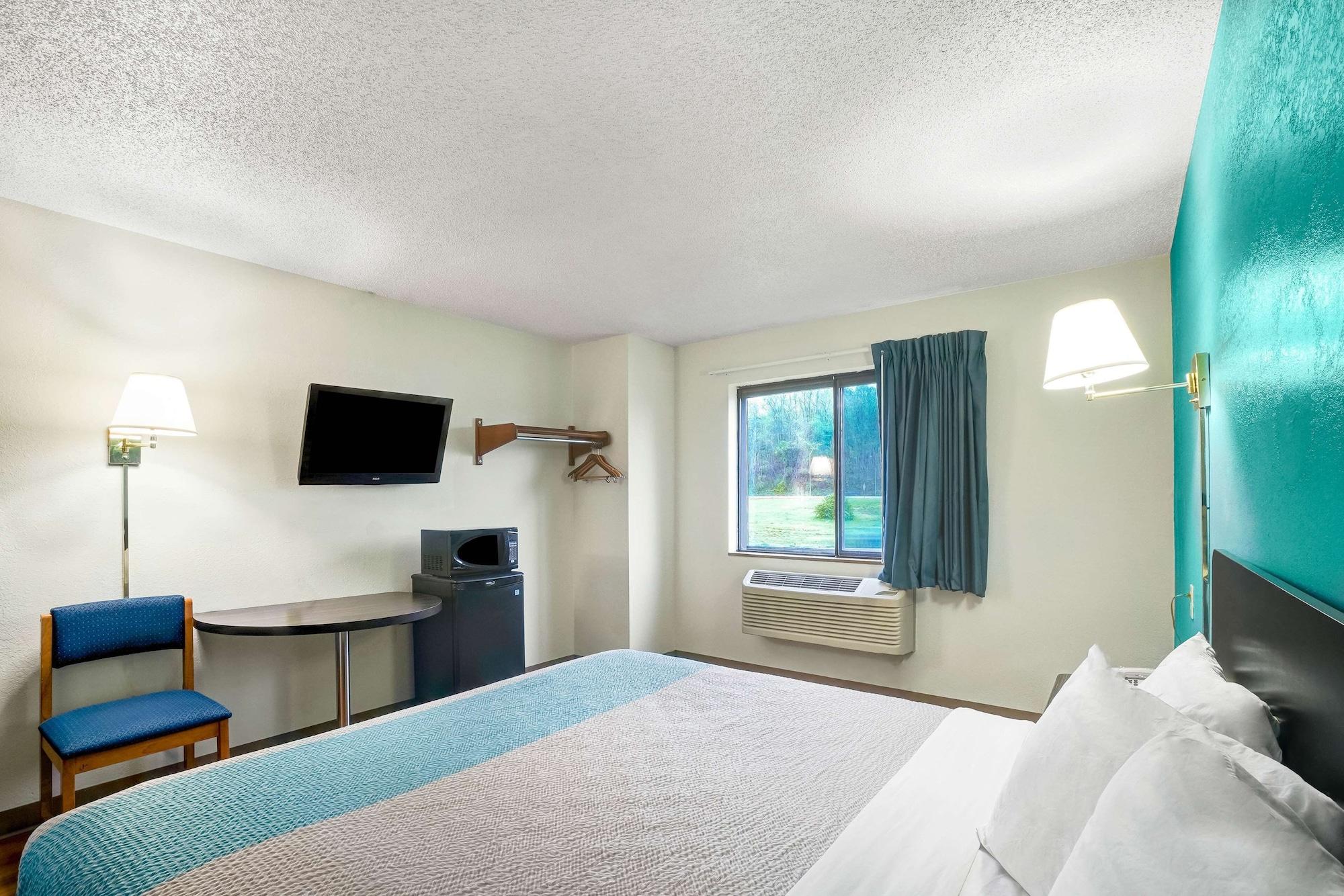Motel 6-Montoursville, Pa - Уильямспорт Экстерьер фото