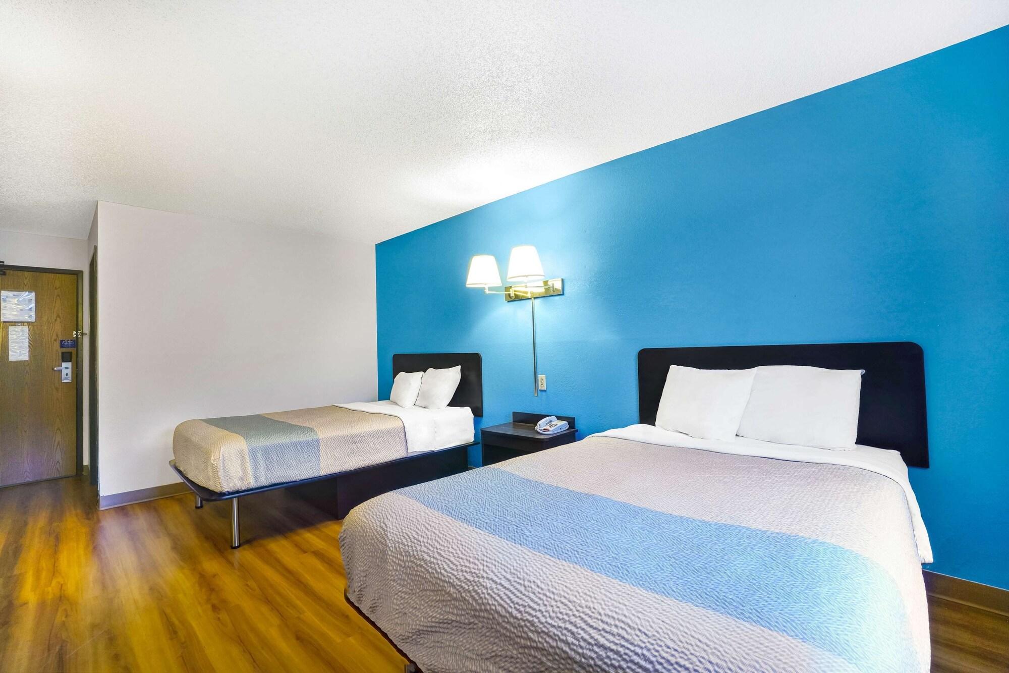 Motel 6-Montoursville, Pa - Уильямспорт Экстерьер фото